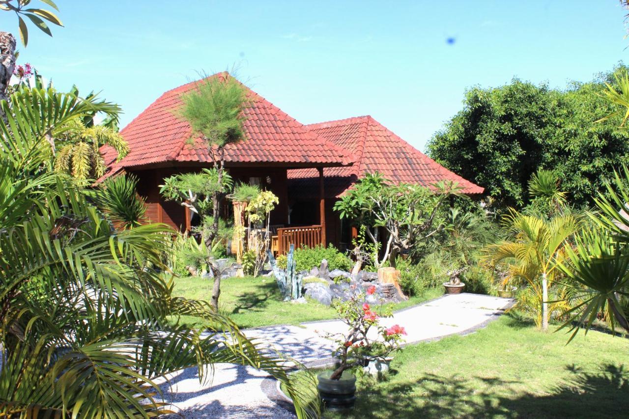 Bamboo Bungalow Jungle View Batununggul Exterior foto